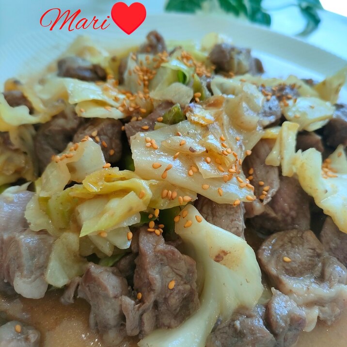 ご飯が進む♡ラム肉とキャベツの味噌炒め